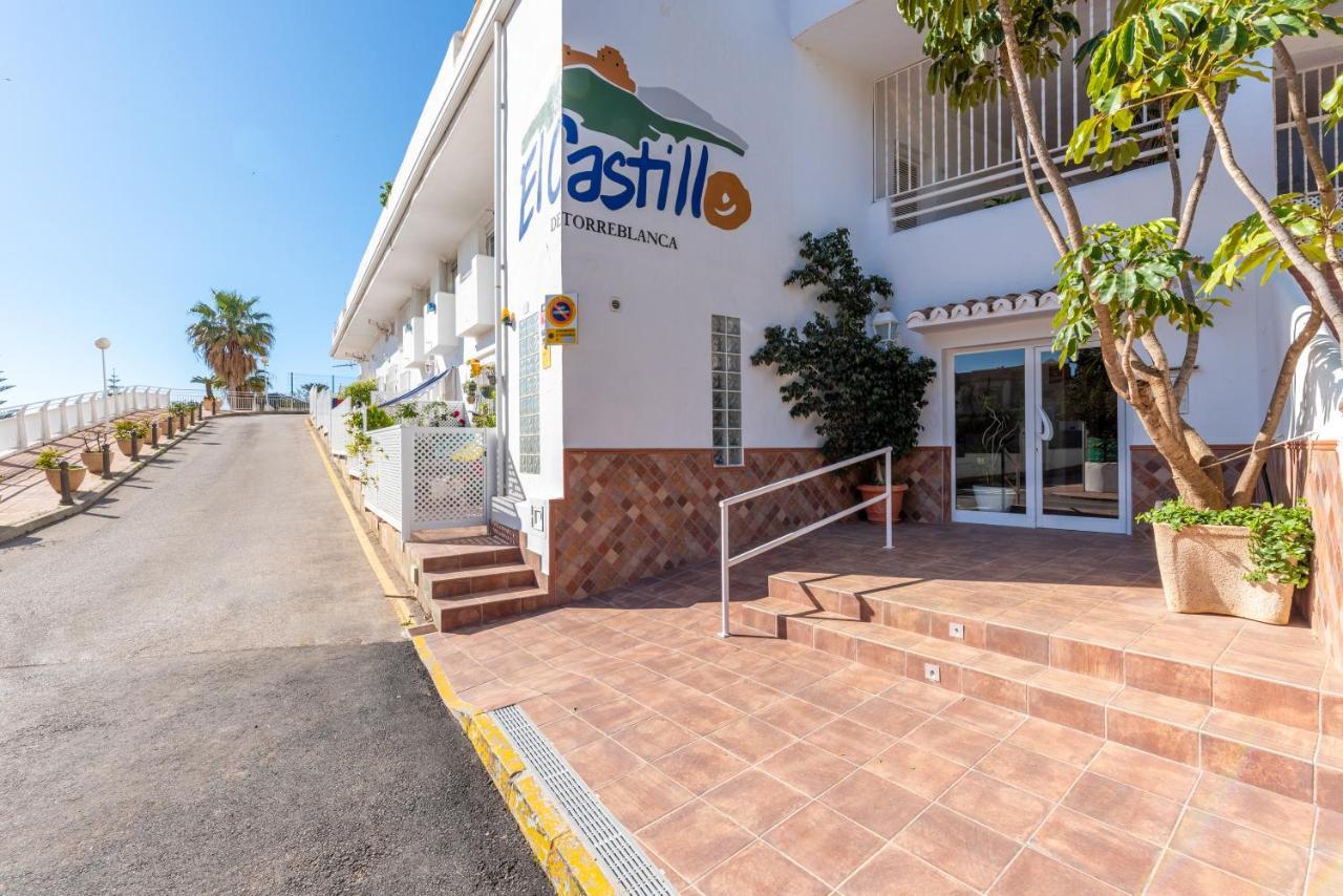 Huoneisto Luxury 3 Bed Torreblanca